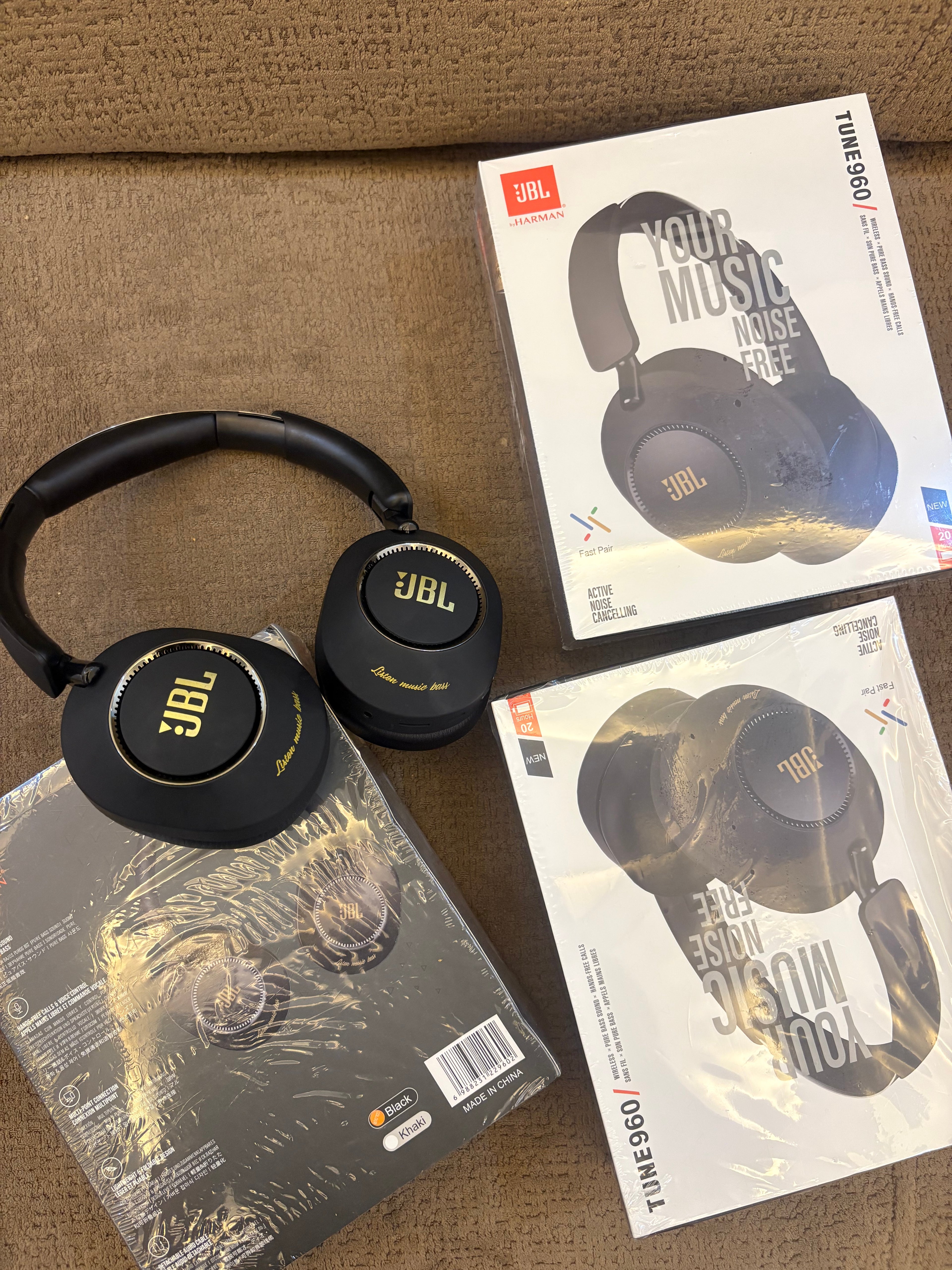 JBL TUNE 960