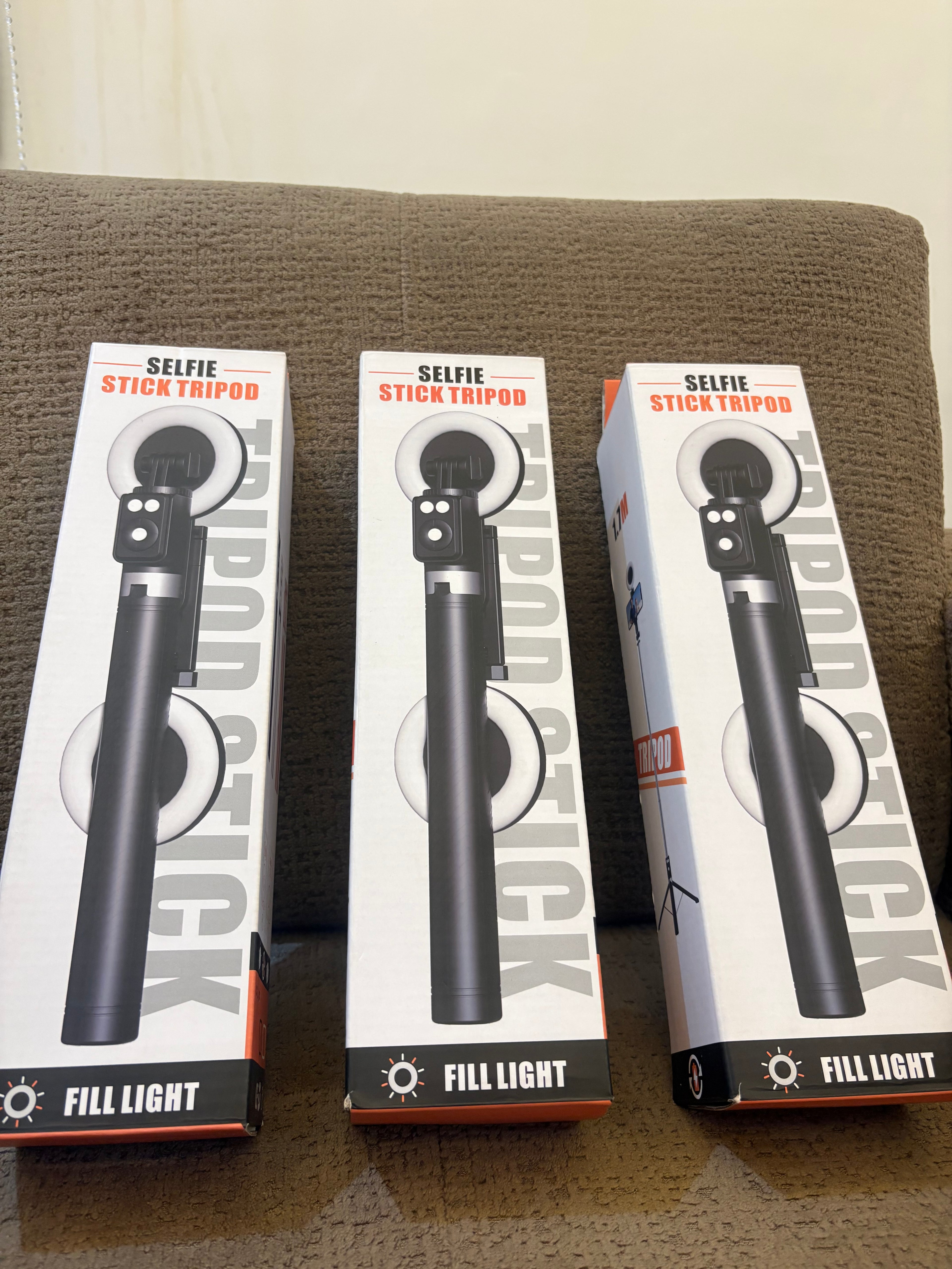 SELFIE STICK TRIPOD