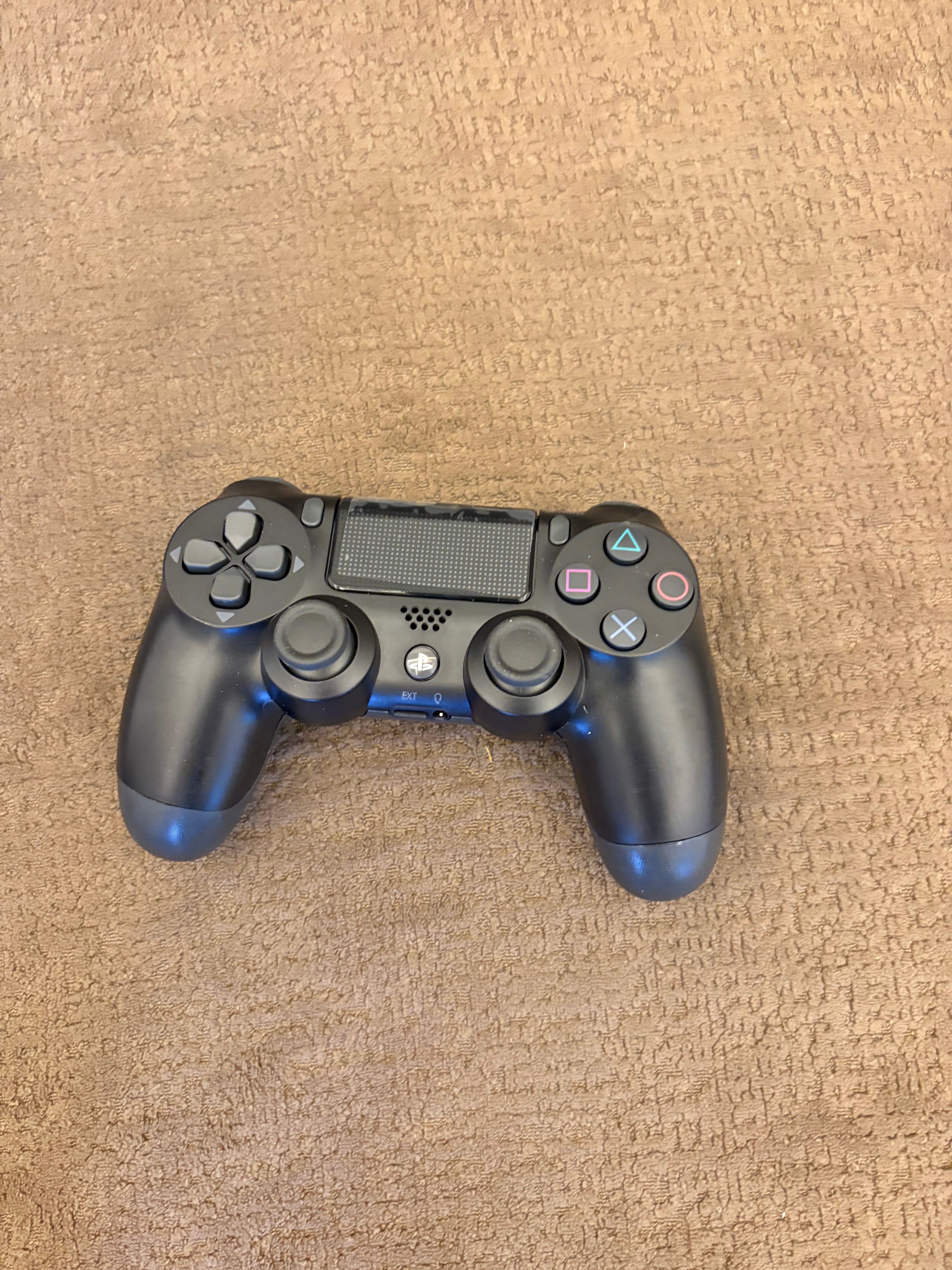PLAIN PS4 CONTROLLER