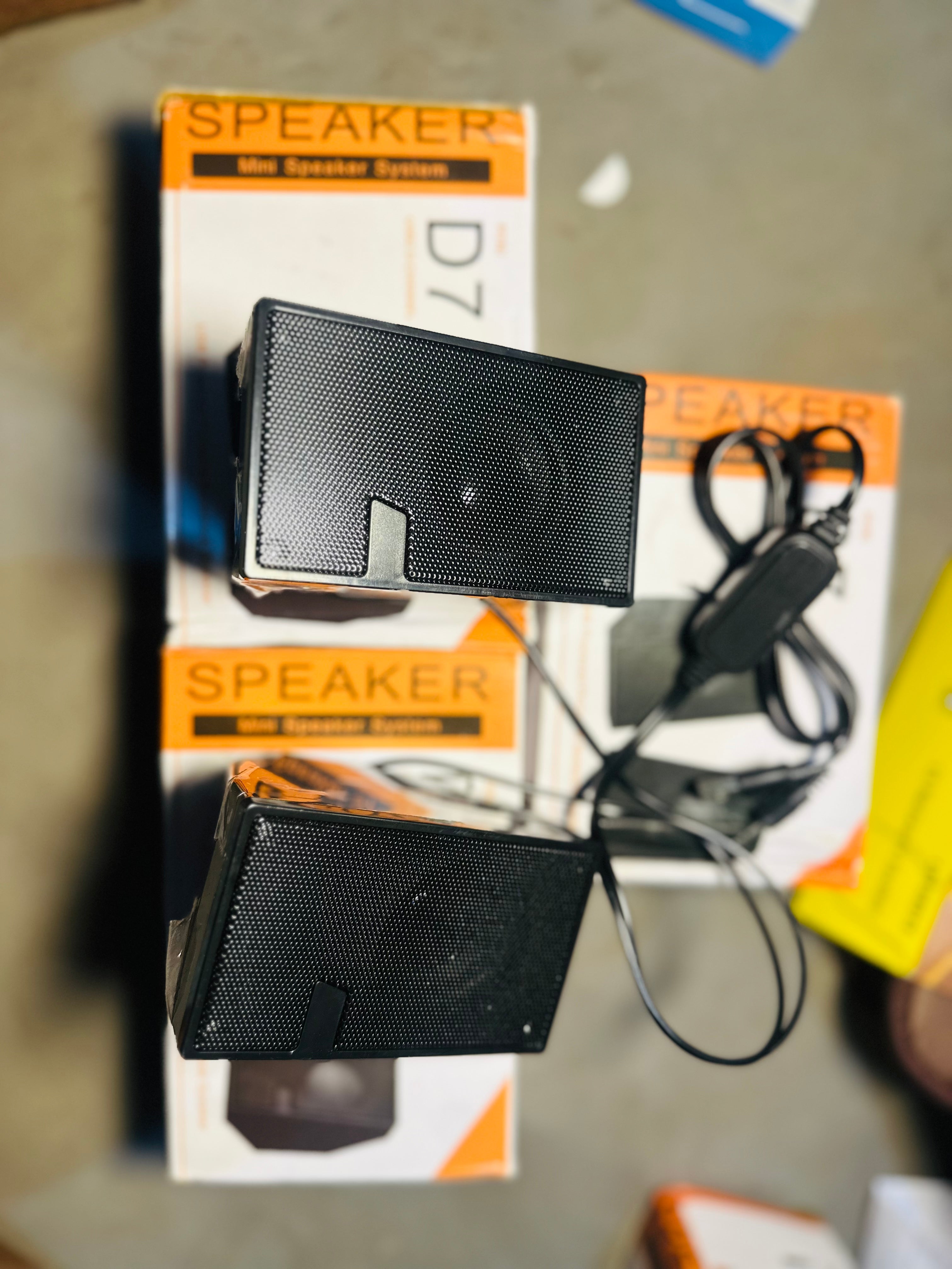 MINI SPEAKER SYSTEM
