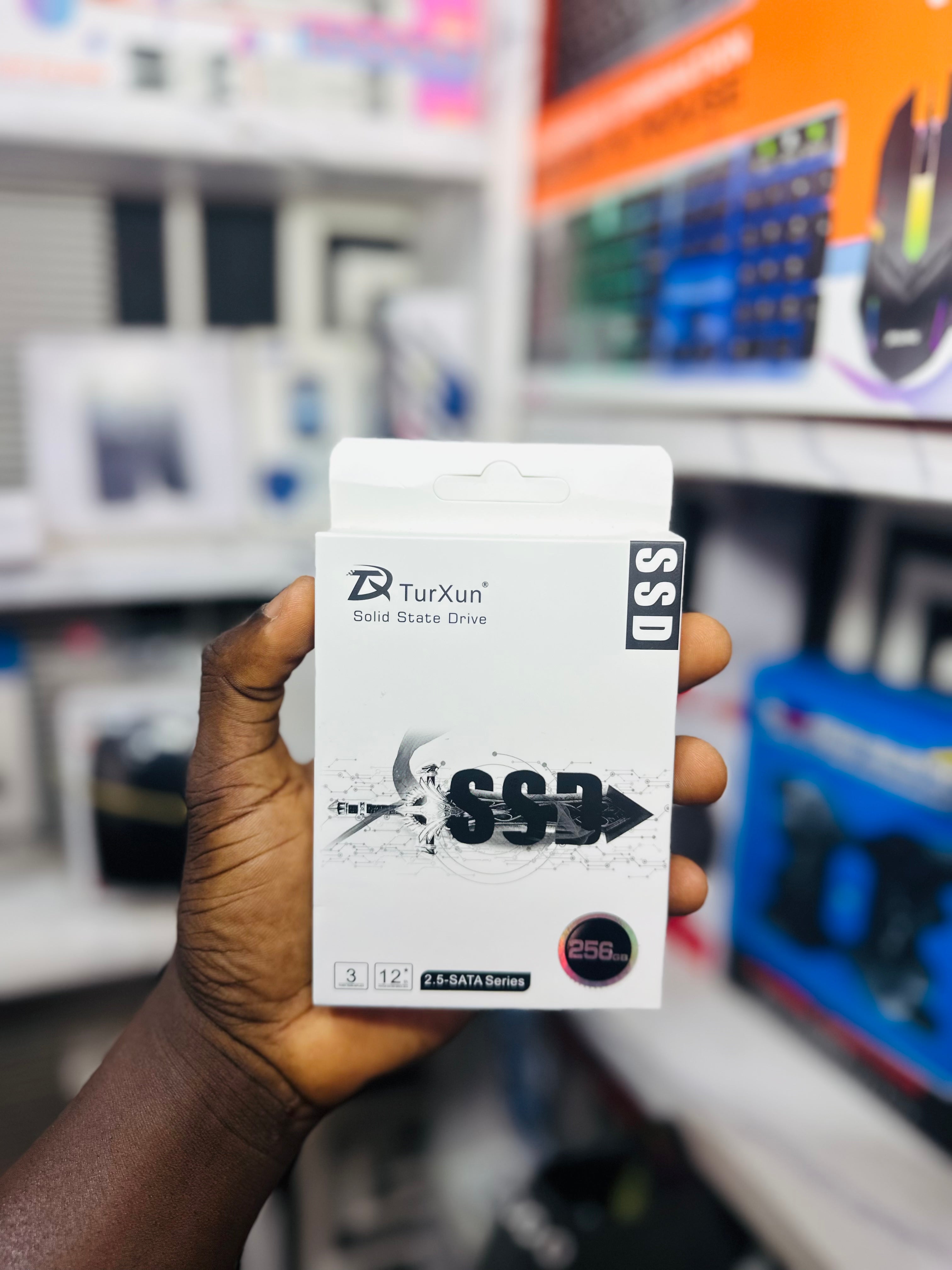 SOLID STATE DRIVE 256GB